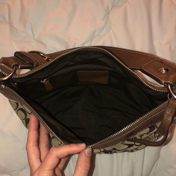 Coach purse - Picture 5 of 6